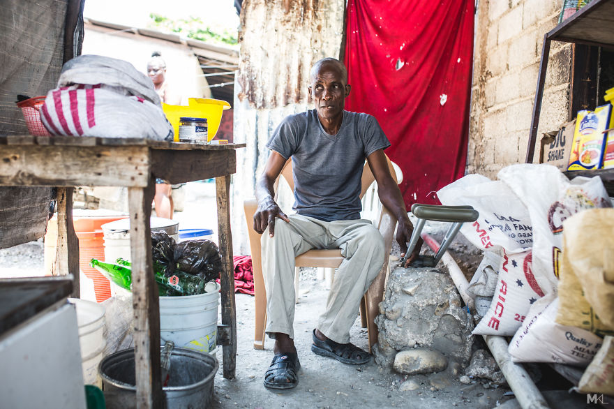 I Photographed What It’s Like To Be Born, Live, And Grow Old In Haiti