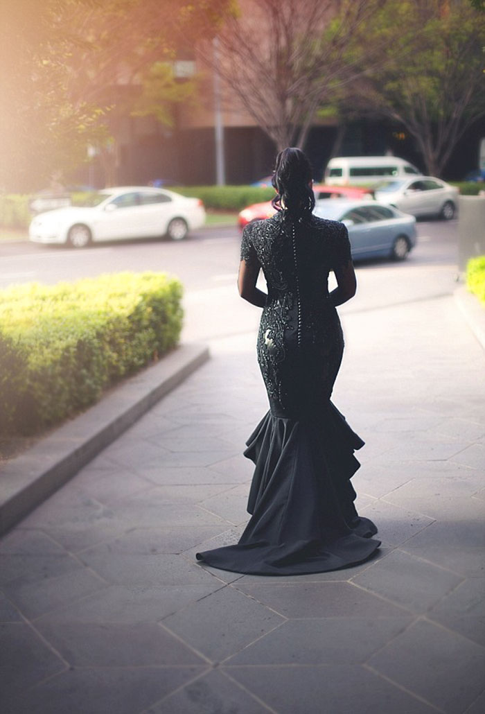 Bride Breaks Tradition And Gets Married In Black Wedding Dress
