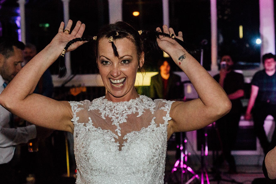 Bride Shaves Her Head At Her Wedding To Support Her Terminally Ill Groom