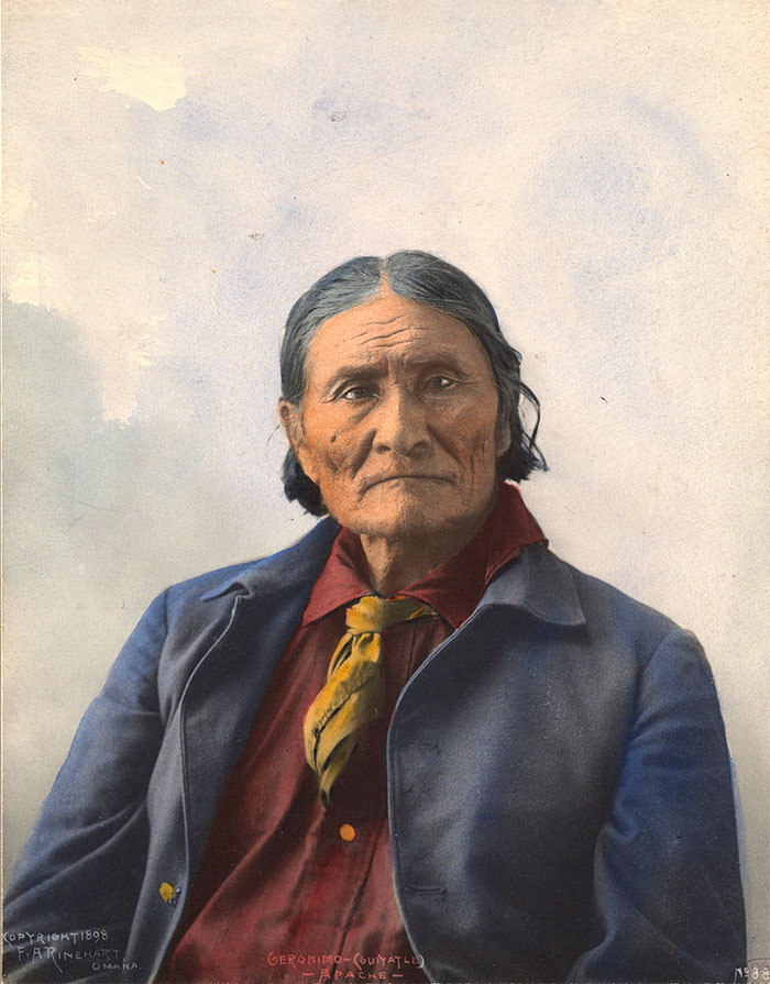 Geronimo (goyaałé). Apache. 1898. Photo By F.a. Rinehart