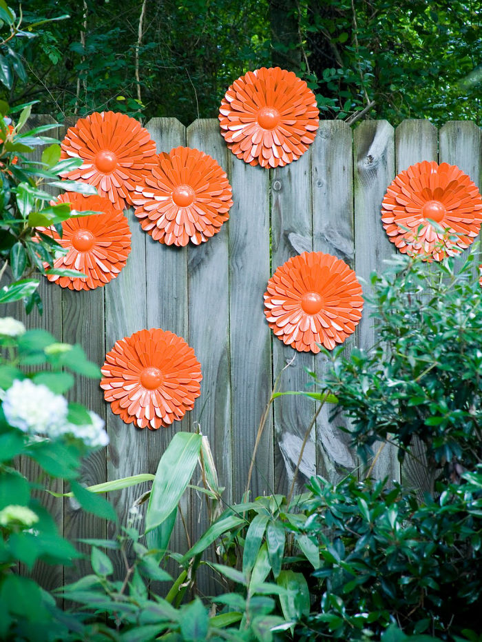 Giant Orange Flower Fence Decor
