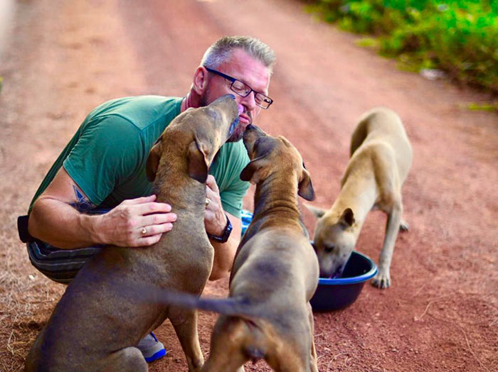This Man Feeds 80 Stray Dogs Every Day Because He Can’t Bear to See Them Starve