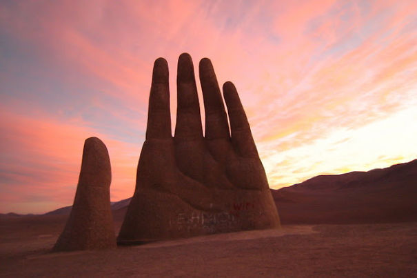 Hand Of The Desert