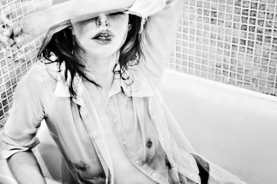 I Take Baths To Create Atmospheric Portraits