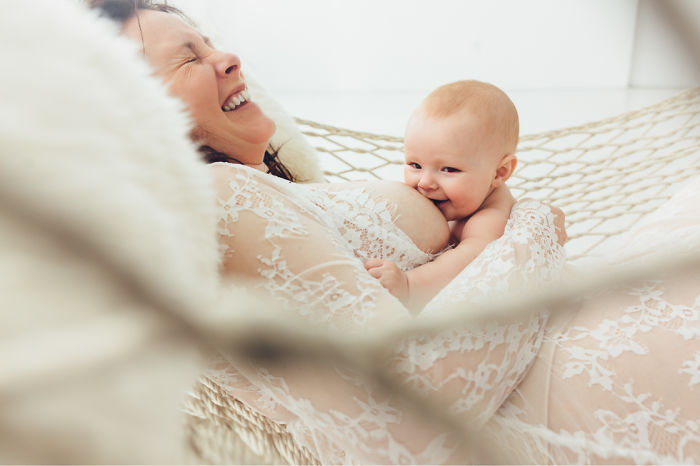 I Photograph Breastfeeding Moms To Show That It Shouldn’t Be Taboo