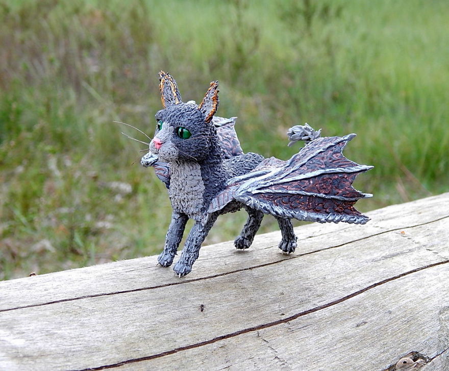 I Made This Cat Dragon Figure Out Of Clay
