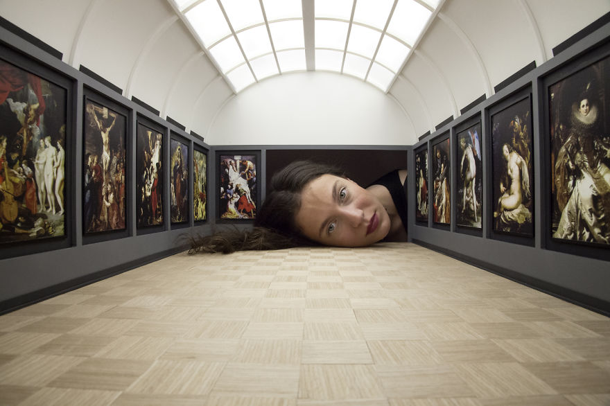 Put Your Head into Gallery 5748881addb10  880 - Artista faz projeto interativo com galerias famosas