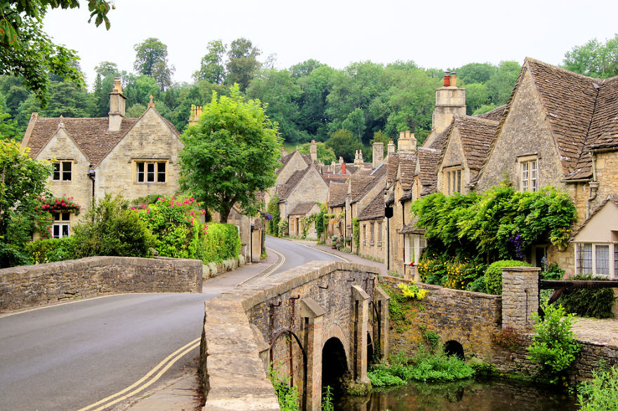 The Green & Pleasant Land – 10 Most Charming Small Towns In England