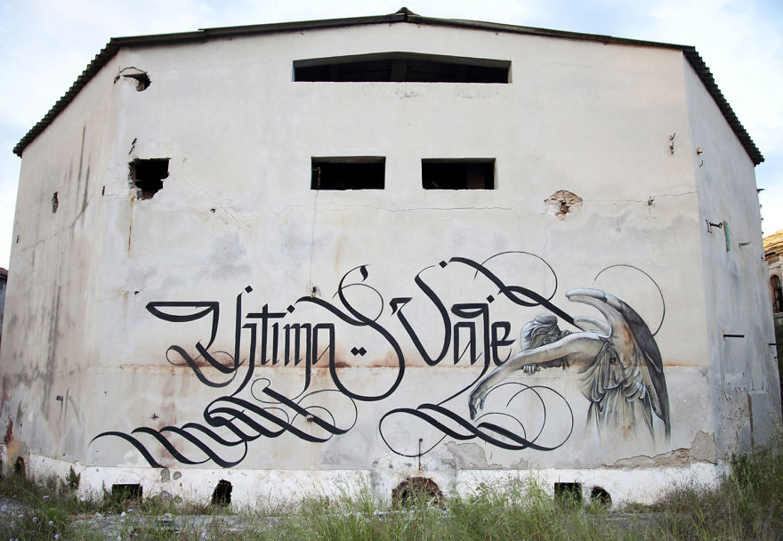Urban Calligraphy: Artist Transforms Calligraphy Into Street Art