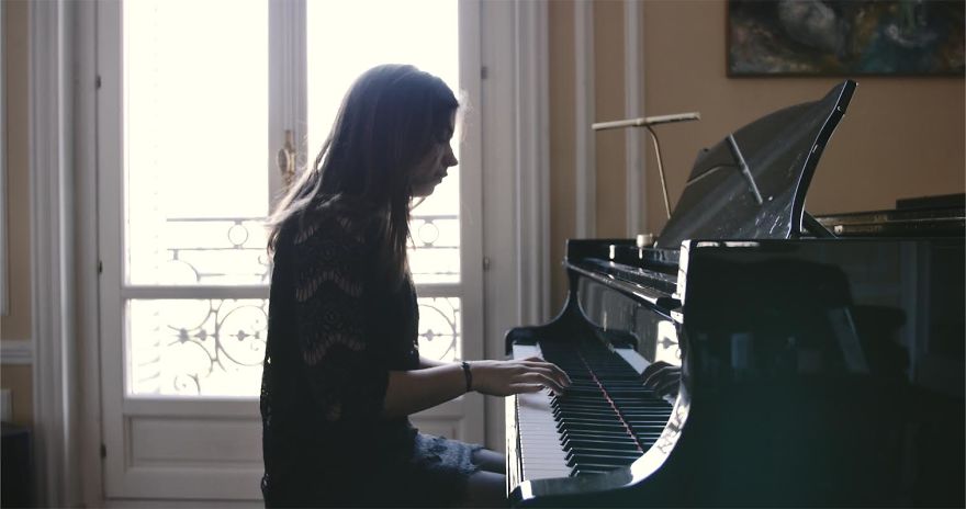 This 23-year-old Guy Discloses Mysteries Of Creativity In A Short Film "sparks Of Genius"