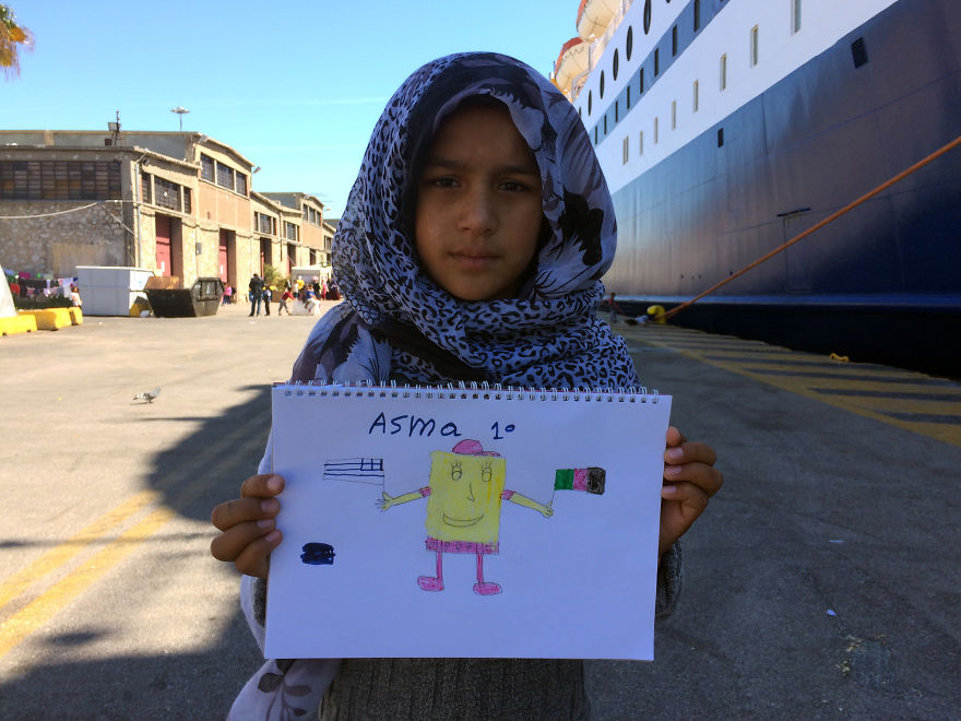 I Photographed Refugee Children Expressing Their Emotions Through Drawings