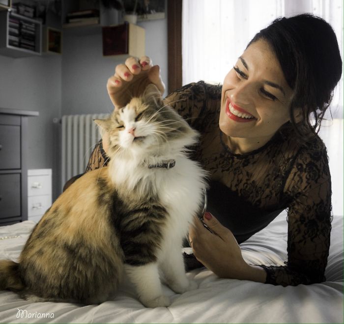 I Photograph The Beauty Of Happy Moments Between People And Their Pets