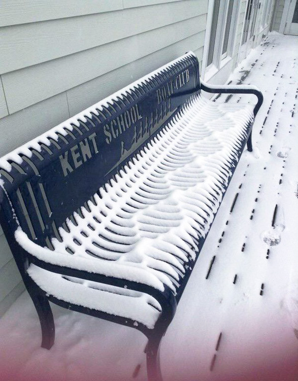 The Pattern The Snow Makes On This Bench Is So Satisfying