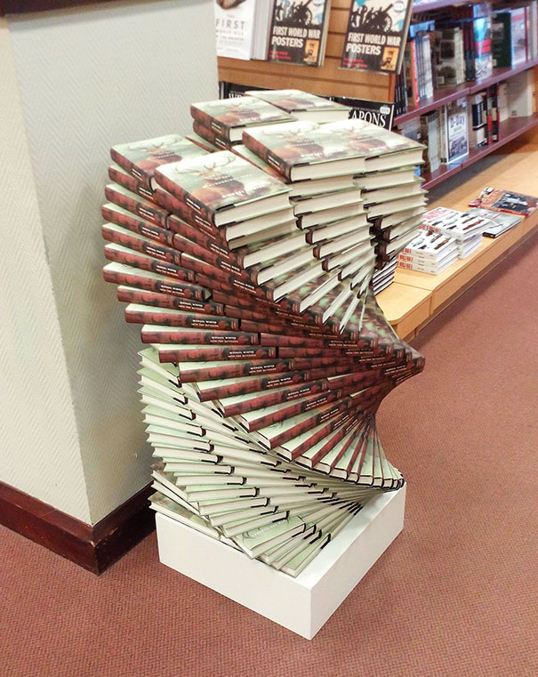This Swirled Bookstack Is Satisfying