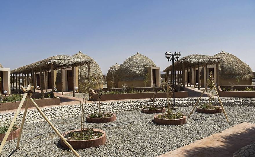The First Shed Hotel In Kerman-iran