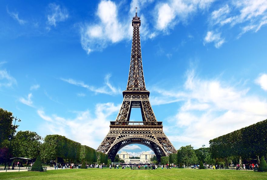10 Famous Views From A Different Angle 10 Famous Views From A Different Angle