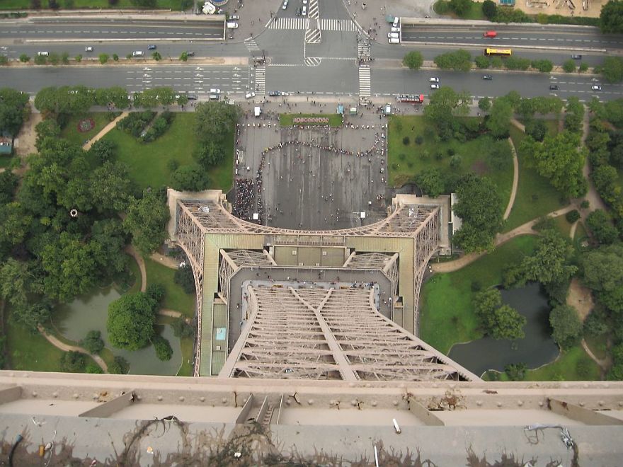 10 Famous Views From A Different Angle 10 Famous Views From A Different Angle