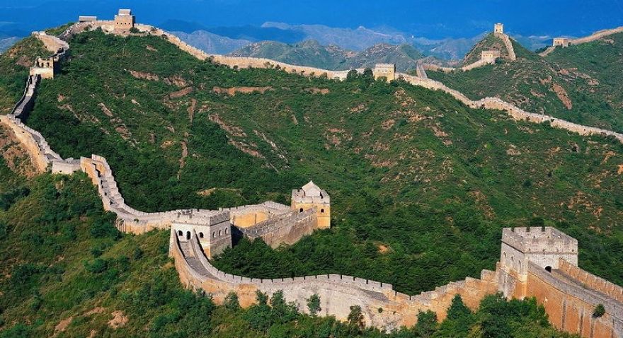 10 Famous Views From A Different Angle 10 Famous Views From A Different Angle