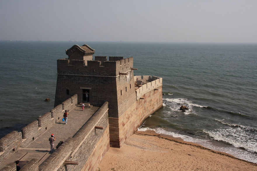 10 Famous Views From A Different Angle 10 Famous Views From A Different Angle
