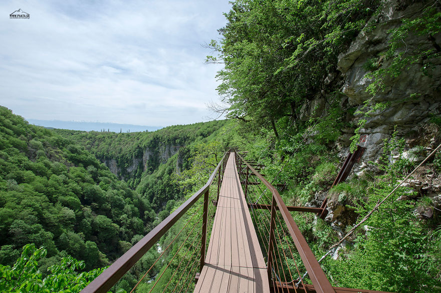 Okatse Canyon