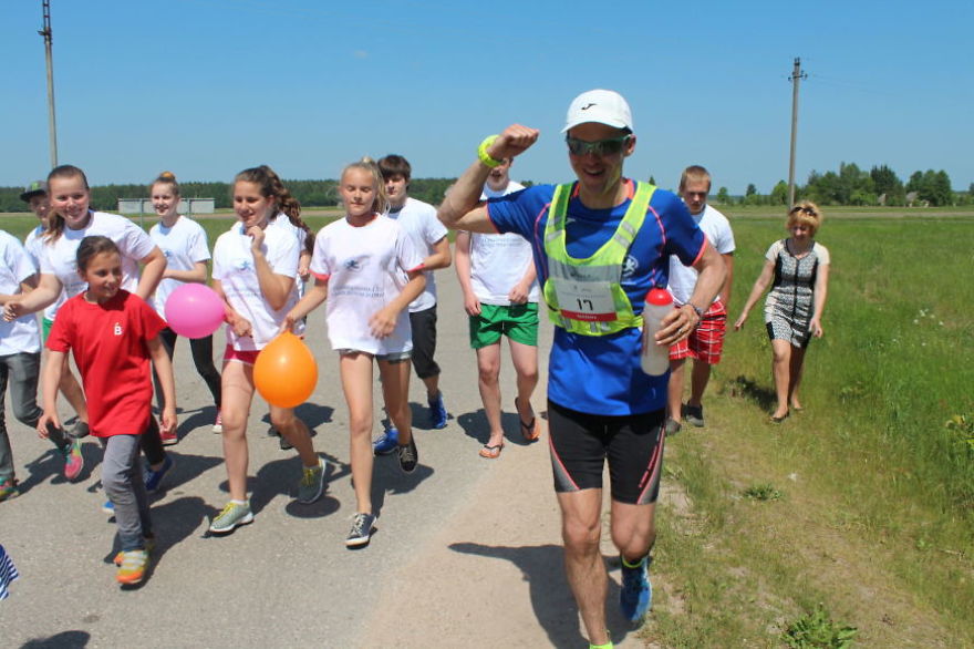 Impressive Challenge: 20 Marathons In 20 Days For Happier Children At Schools