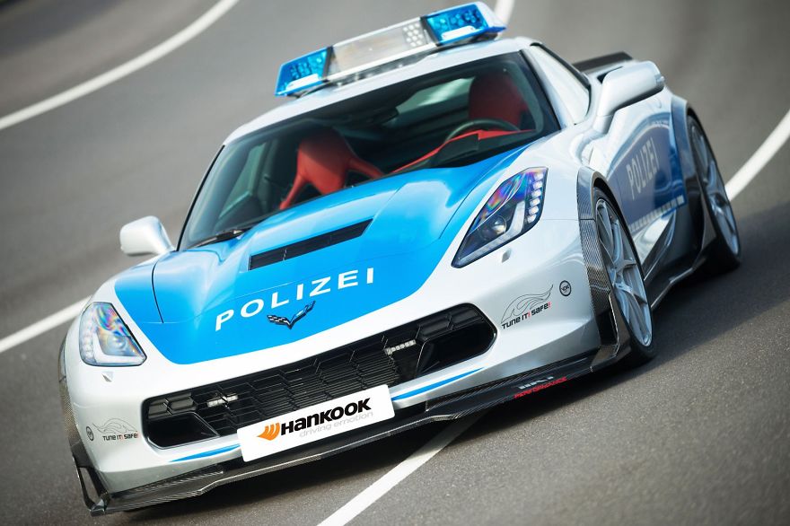 Top 10 Best Police Cars In The World