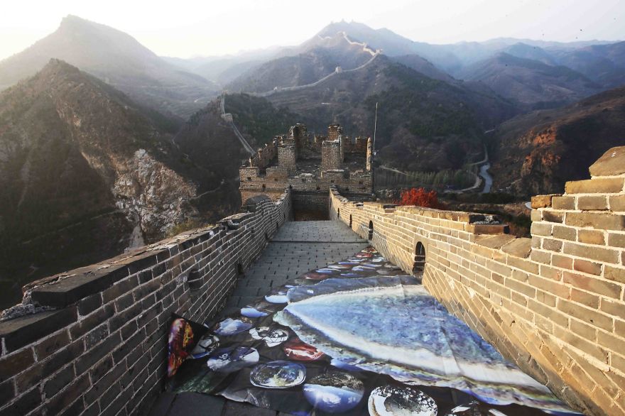 Belgian Artist Creates Large-scale Landscape Art To Demonstrate Man's Impact On The Planet.