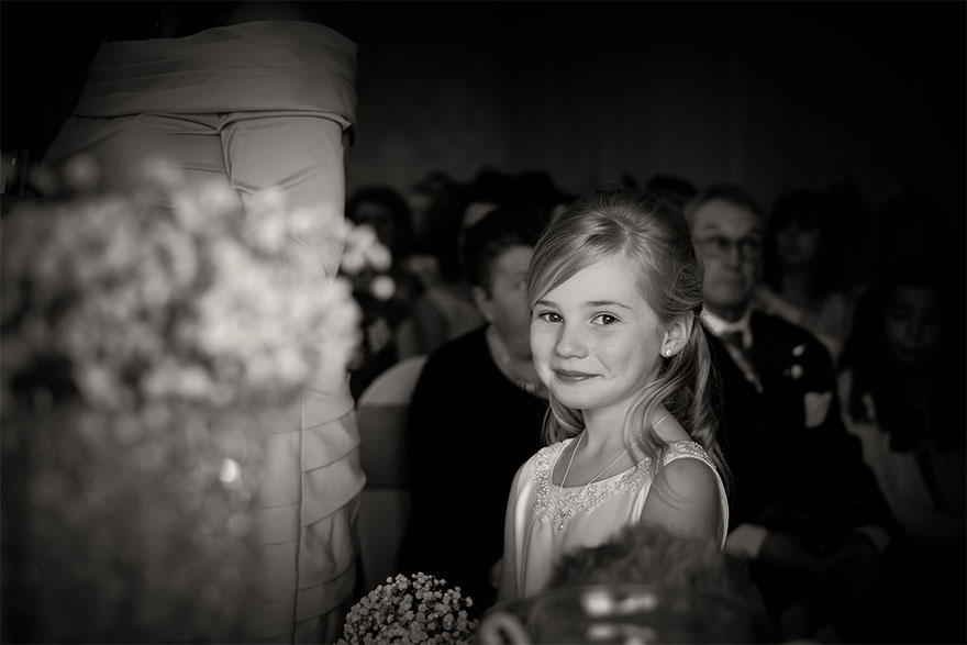 9-Year-Old Wedding Photographer That Brides Are Demanding