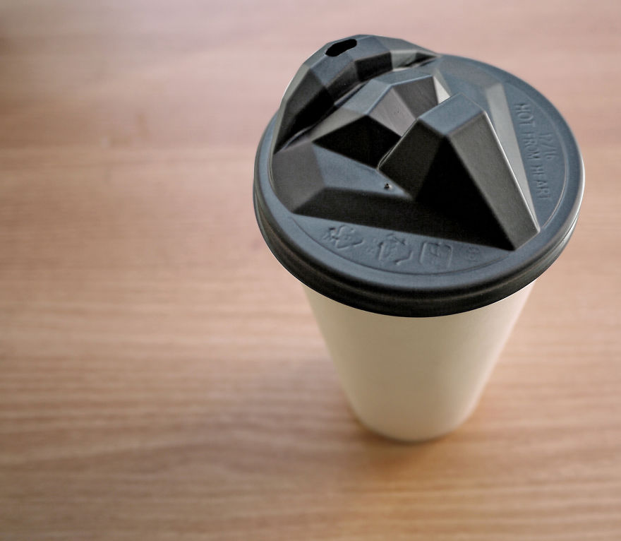 I Designed A Coffee Lid That Pays Tribute To Barack Obama