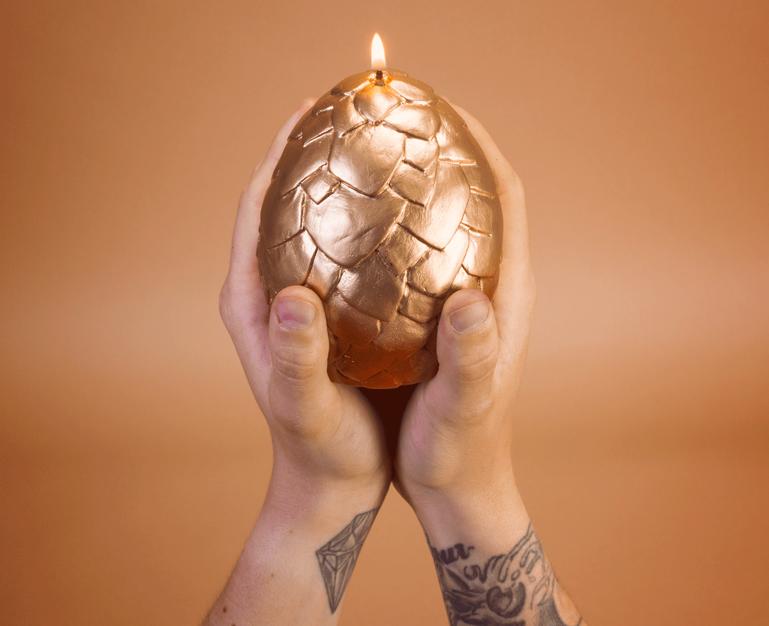 Dragon Egg Candle Lets You Become The Mother Of Your Very Own Dragon