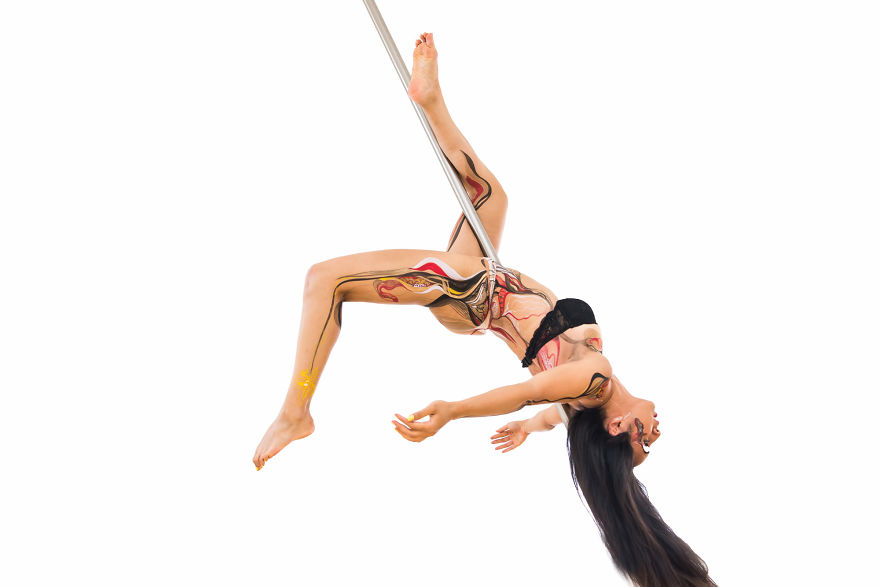 I Photographed A Pole Dancer Decorated With Body Paint