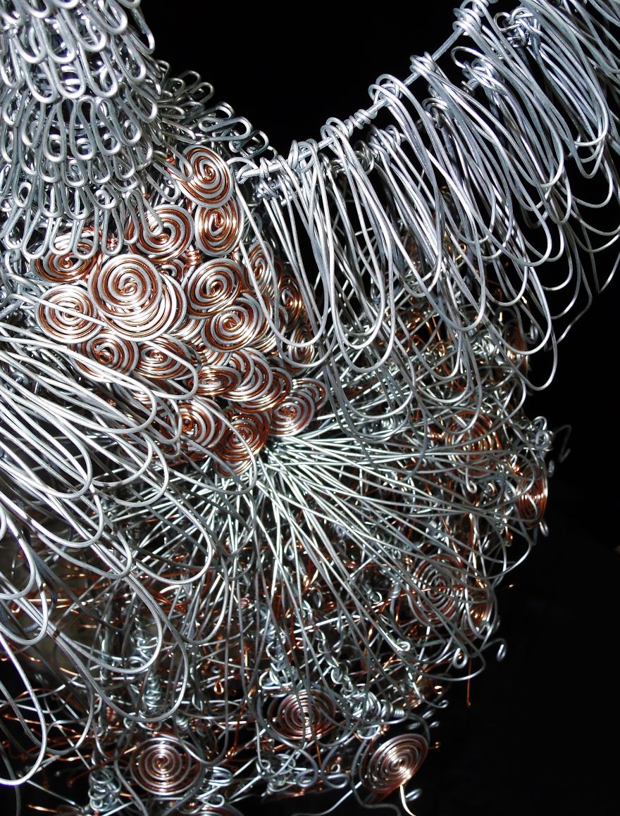 I've Created This Sculpture Using Hundreds Of Meters Of Galvanised Steel And Copper Wire