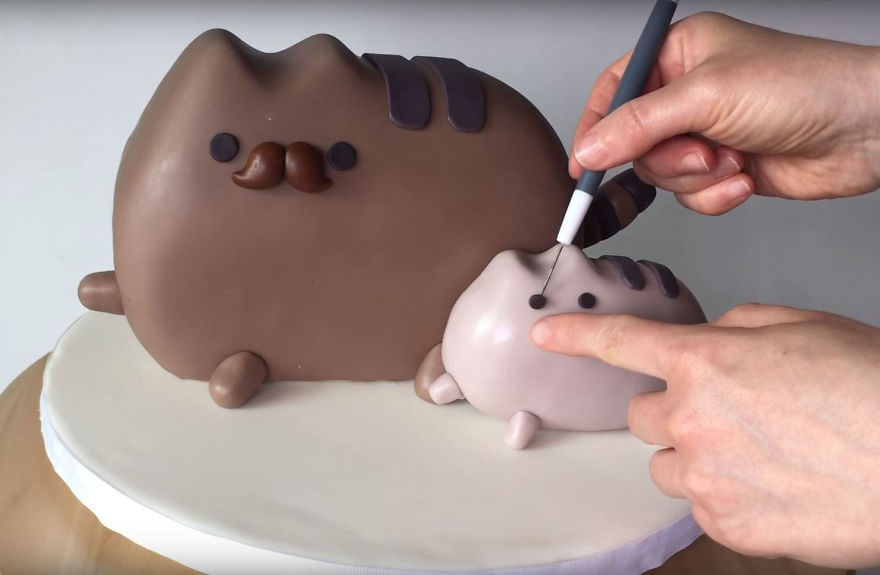 How To Make A Purrfect Pusheen Father's Day Cake For Your Dad