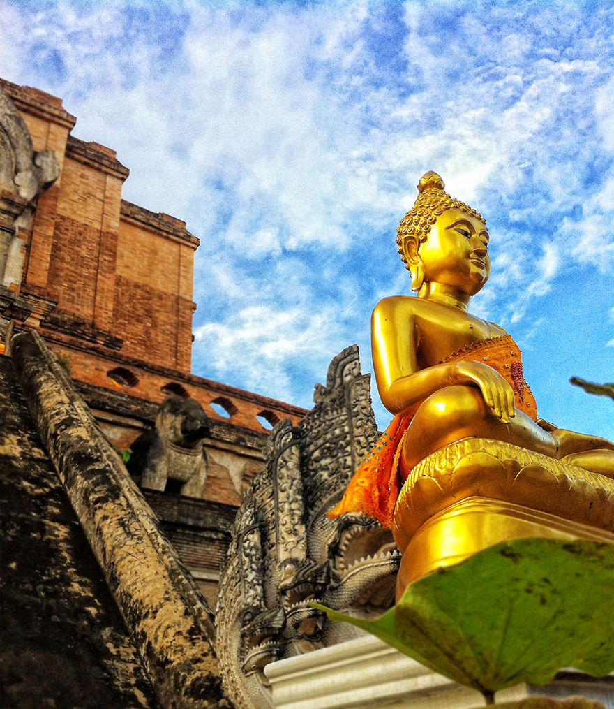 We Use Our Smartphones To Take Pictures Around Chiang Mai, Thailand