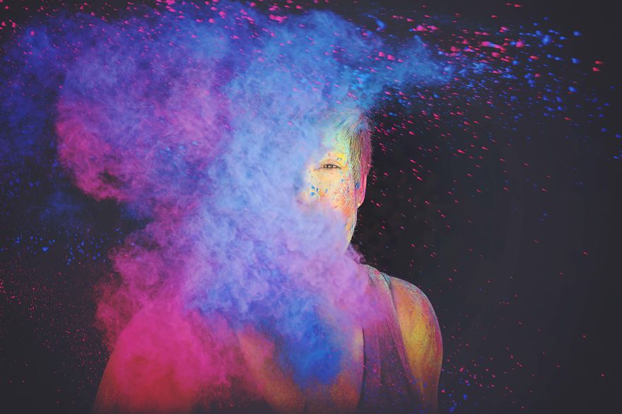 We Photographed Portraits While Playing With Colour Powder