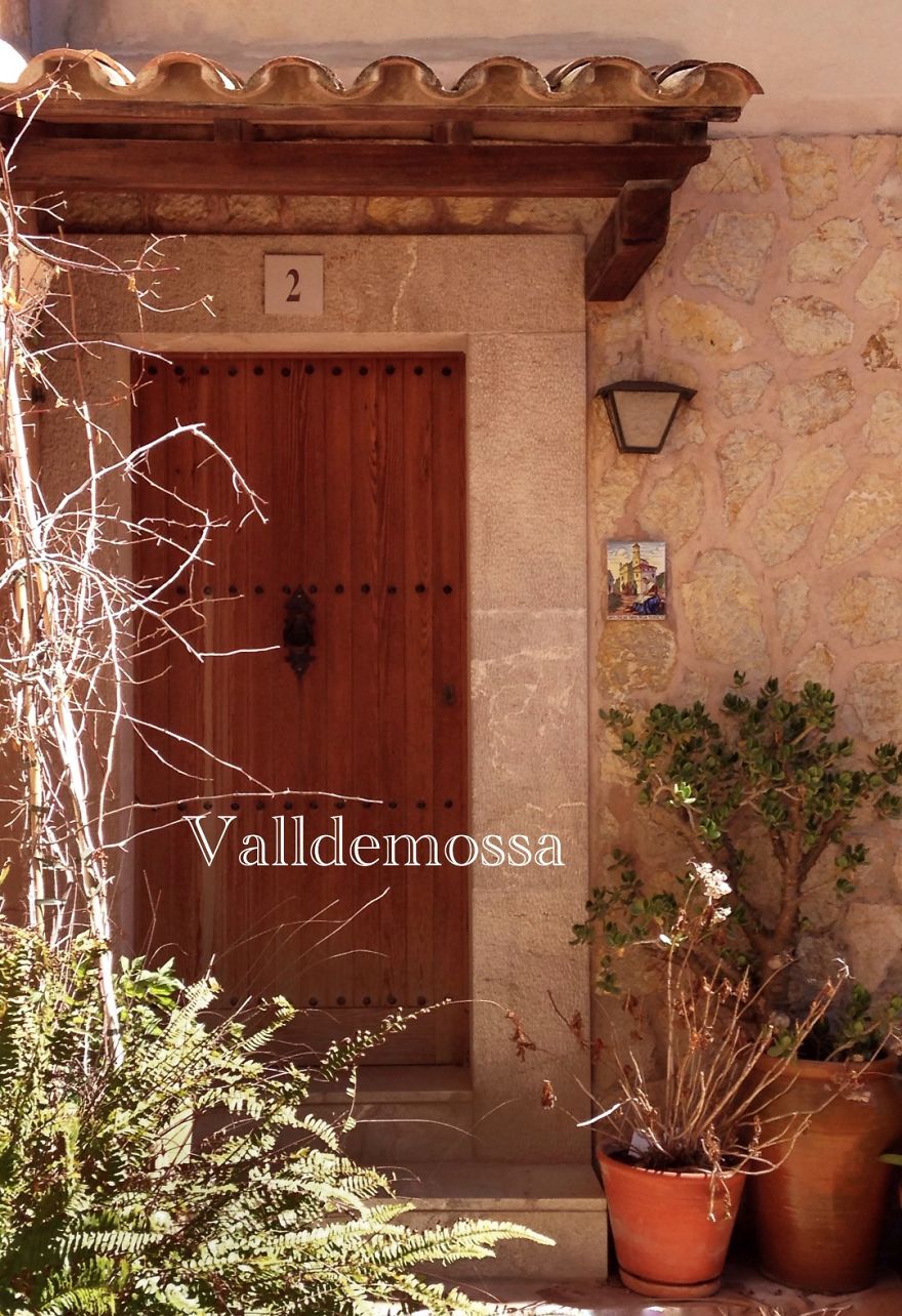 Pictures While Trekking In Mallorca