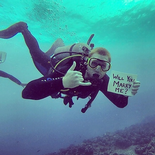 Proposing When Diving