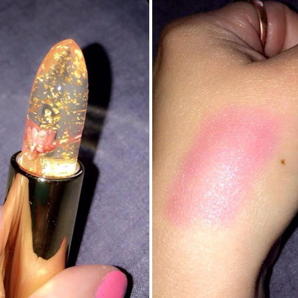 People Are Going Crazy About This Lipstick With Real Flowers Inside