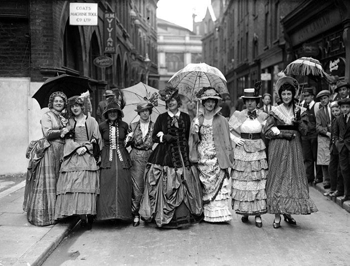 A Group Of Women To Celebrate The Centenary Of The London Bus