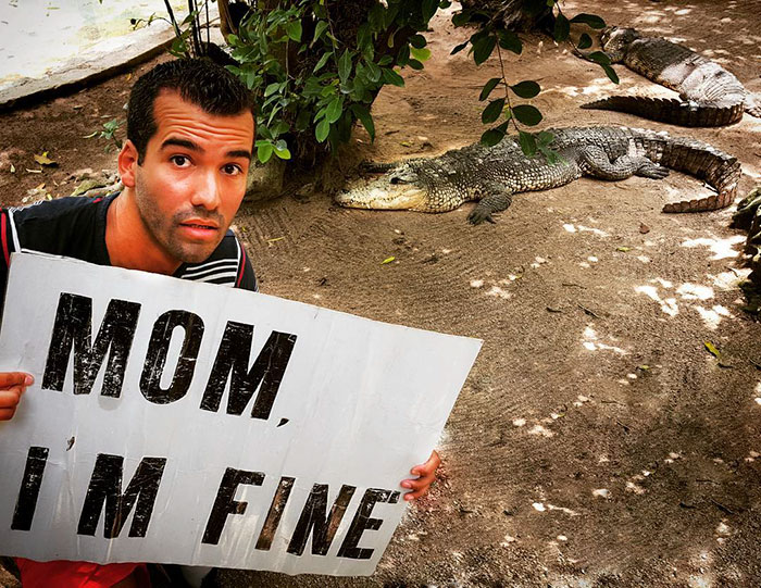 Guy Drops Everything To Travel The World But Doesn't Forget To Assure His Mom He's Fine
