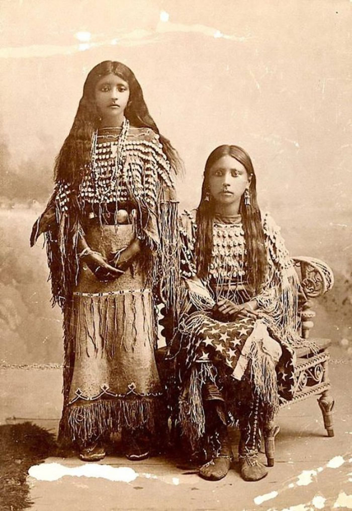 Native American Teen Girls, 1870-1900