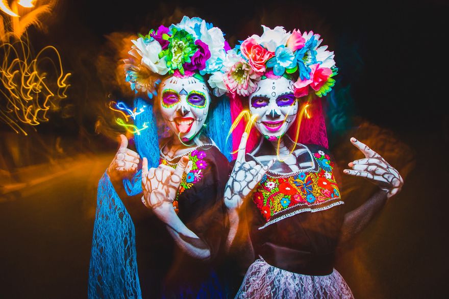 Nightlife Art Photography From All Around The World Nightlife Art Photography From All Around The World