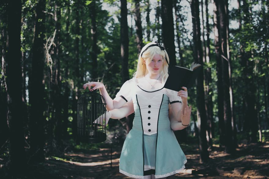 Alice In Wonderland Photoshoot