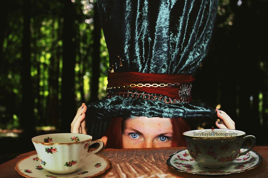 Alice In Wonderland Photoshoot