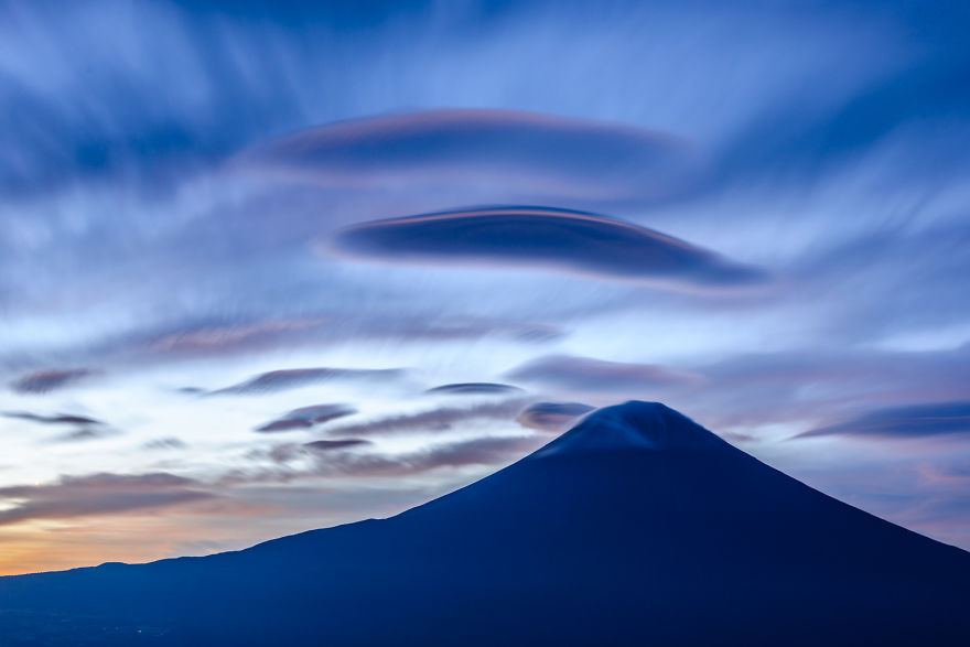 I Photographed Various Shapes Of Lenticular Clouds In One Day Above The Mountain Fuji