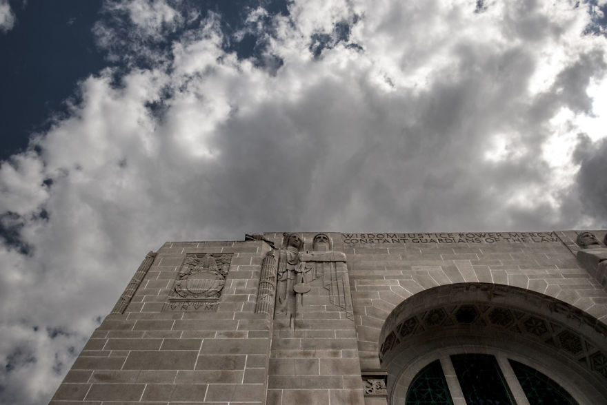 Nebraska's State Capitol Building Is Awe-Inspiring