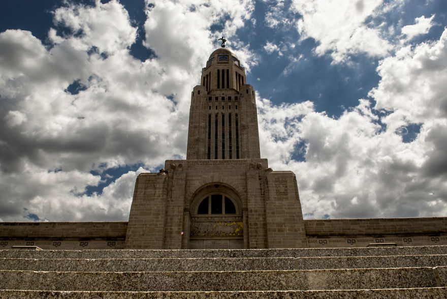 Nebraska's State Capitol Building Is Awe-Inspiring