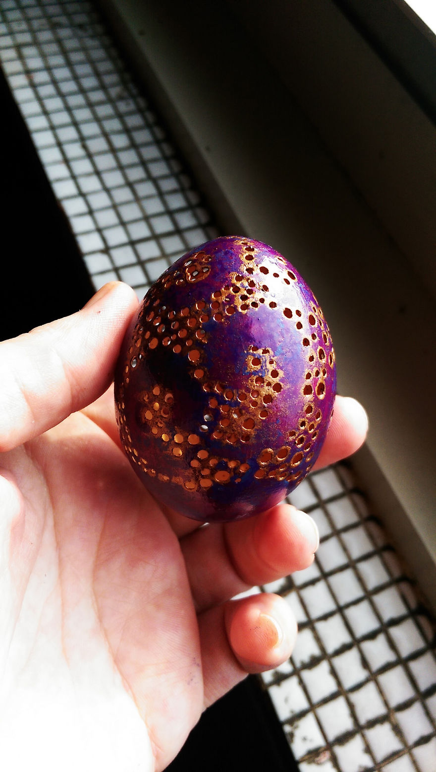 Eggrotech: Artist Turns Everyday Eggs Into The Extraordinary