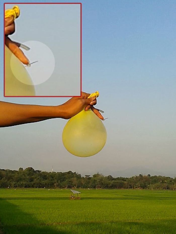 High Speed Photo : Water Balloon With Smartphone By Marken Nainggolan