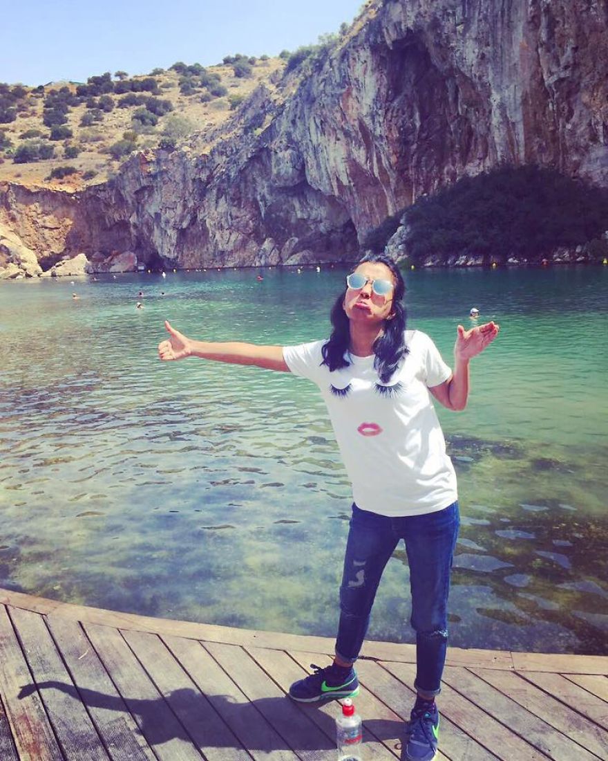 A Pakistani Woman's Tragicomic Pictures From Her Solo Honeymoon.